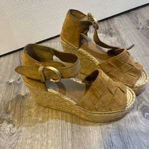 Marc Fisher platform sandals size 8.5